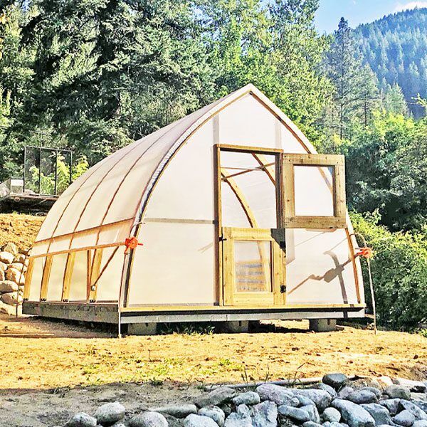 Perfect-Backyard-Woven-Poly-Greenhouse